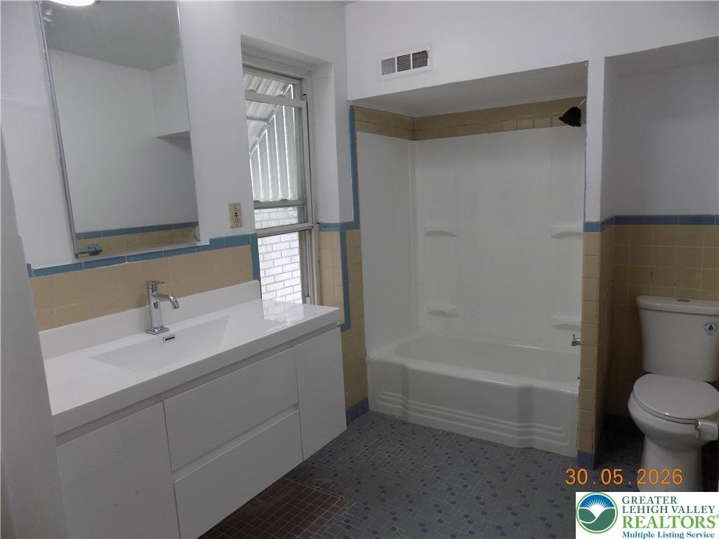 47 W Goepp Street - Photo 17