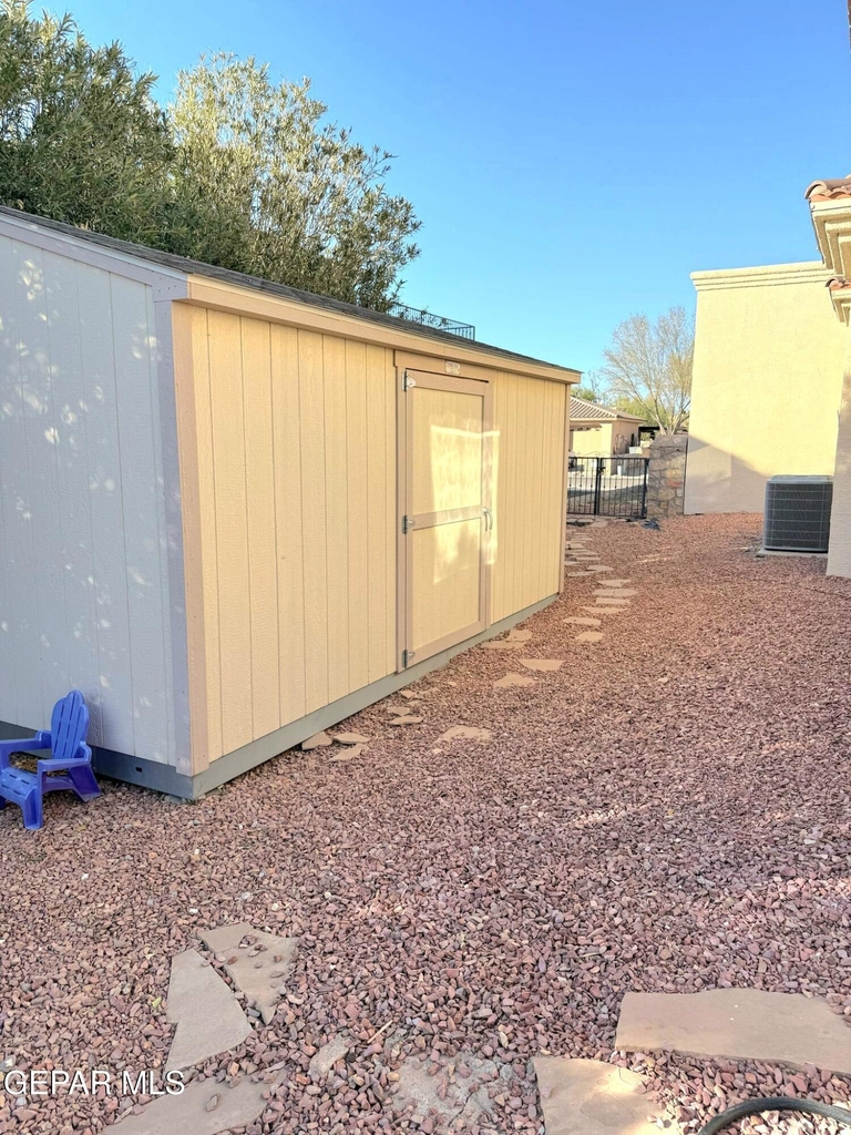 798 Maxey Marie Drive - Photo 15