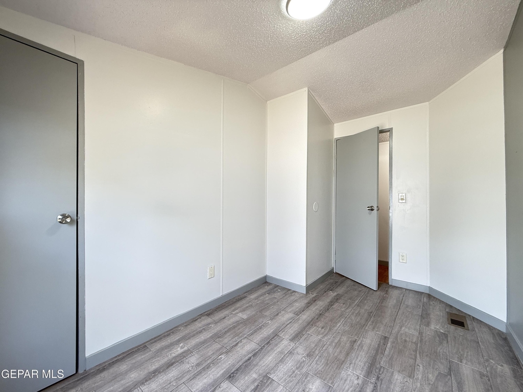 5941 Sixta Drive - Photo 40