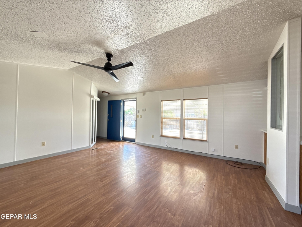 5941 Sixta Drive - Photo 2