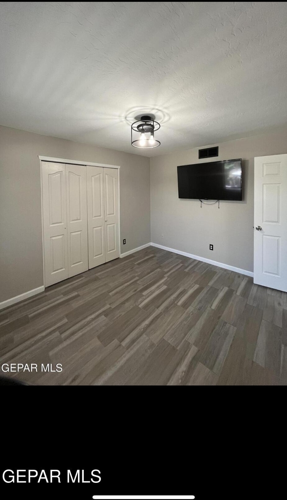 7548 Plaza Taurina Drive - Photo 11