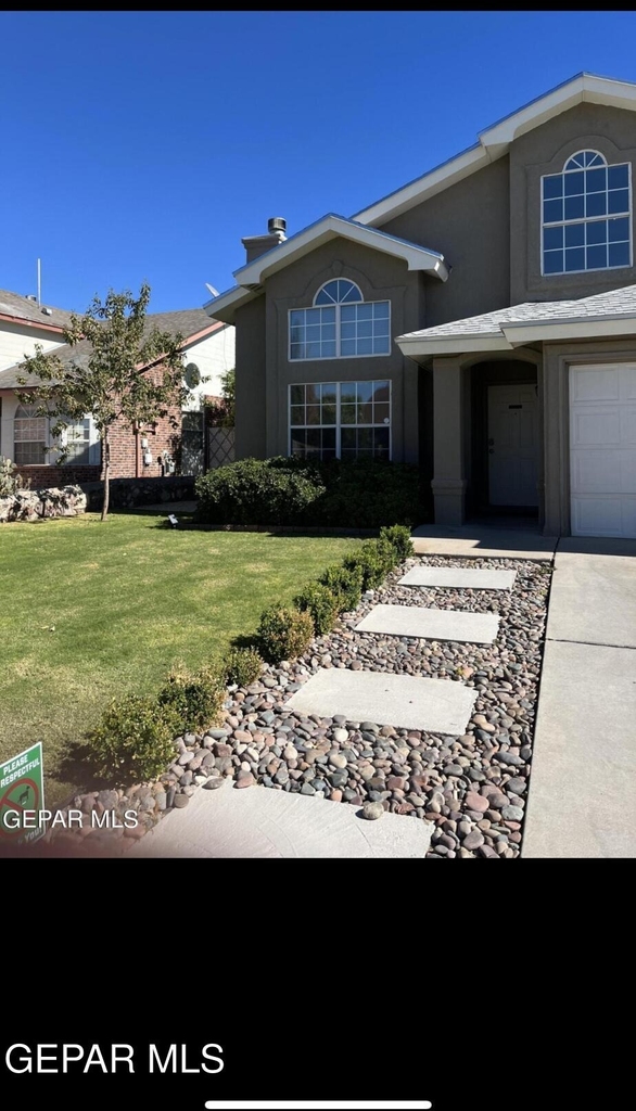 7548 Plaza Taurina Drive - Photo 0