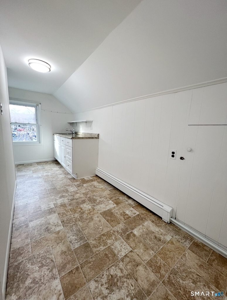 106 Lafayette Street - Photo 3