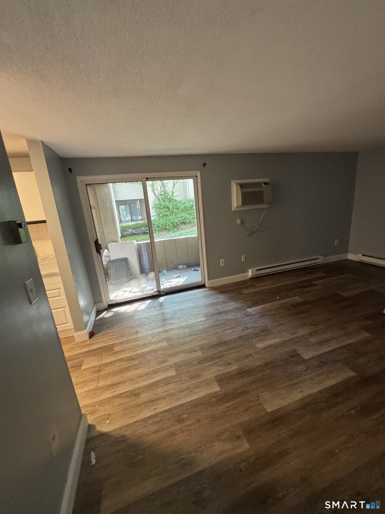 104 Burgundy Hill Lane - Photo 4