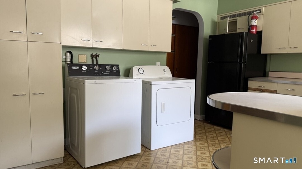 223 High Street - Photo 13