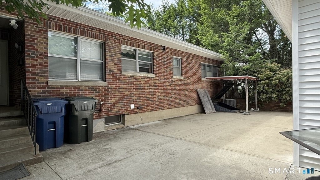 223 High Street - Photo 2