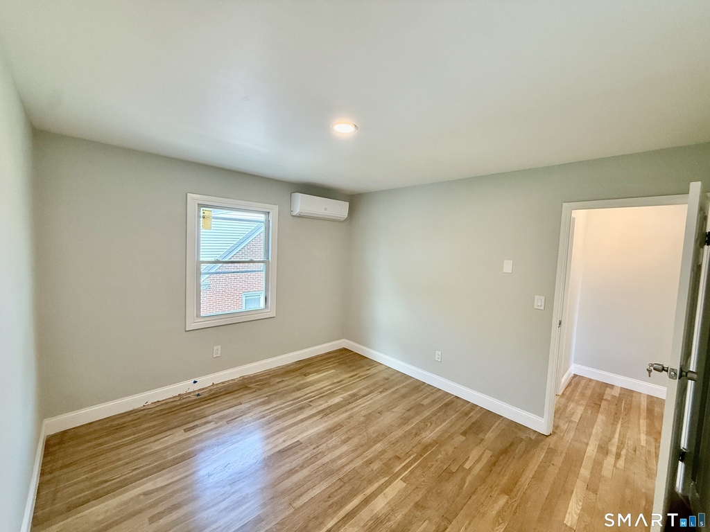 10 Elmwood Street - Photo 20