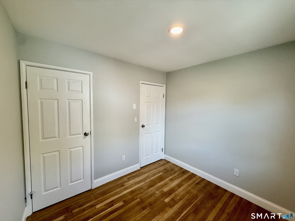10 Elmwood Street - Photo 16