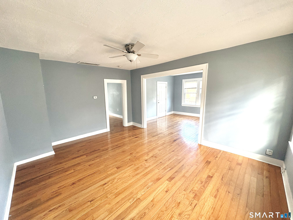120 Wilcox Avenue - Photo 2