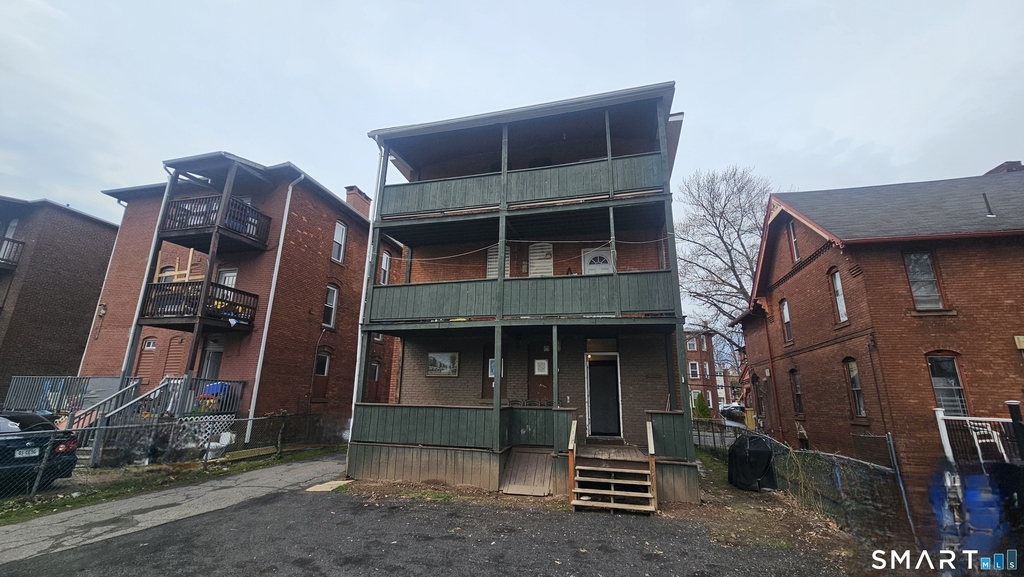 110 Babcock Street - Photo 2