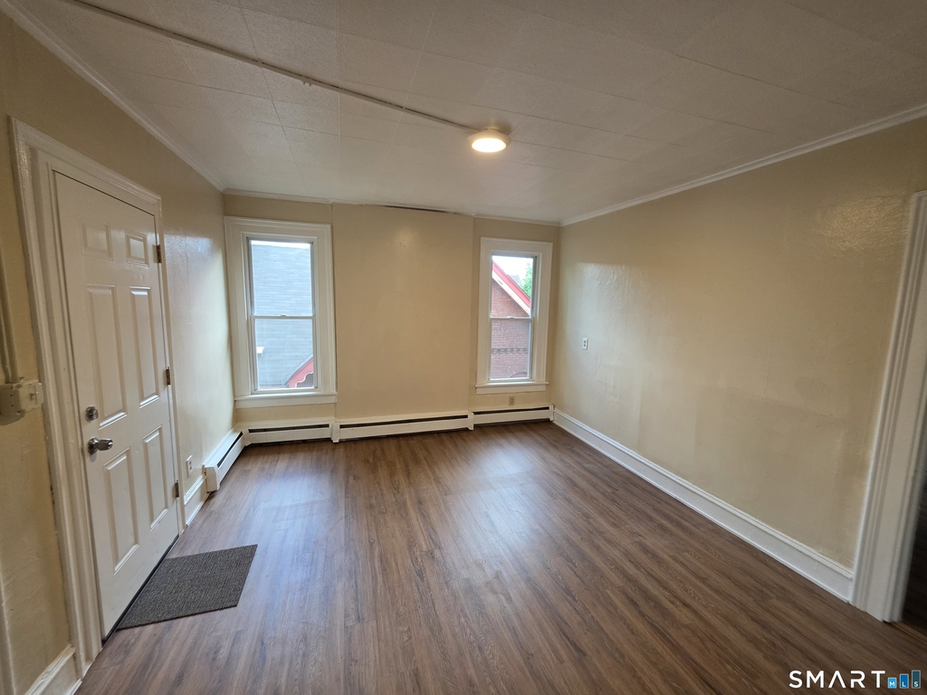 110 Babcock Street - Photo 11