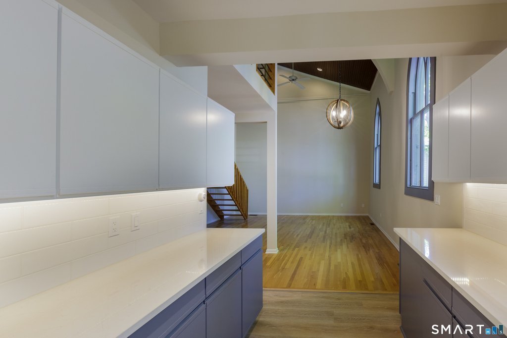 161 Whitfield Street - Photo 8
