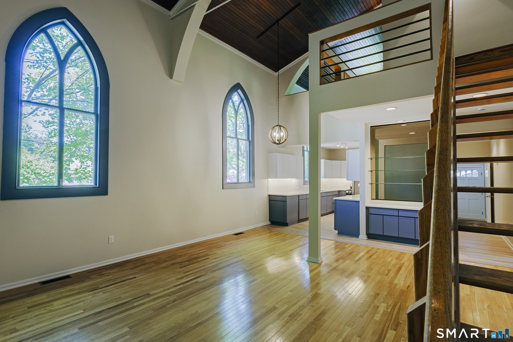 161 Whitfield Street - Photo 6