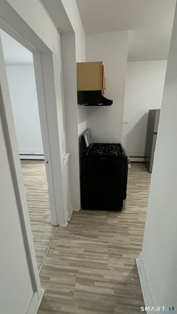 14 Lester Street - Photo 9
