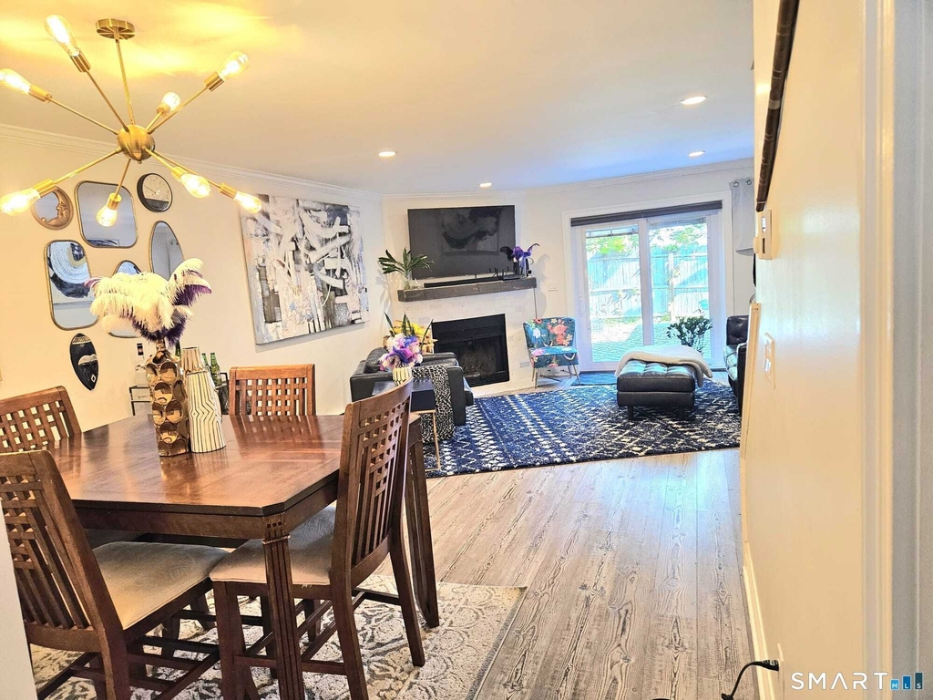 24 East Avenue - Photo 6