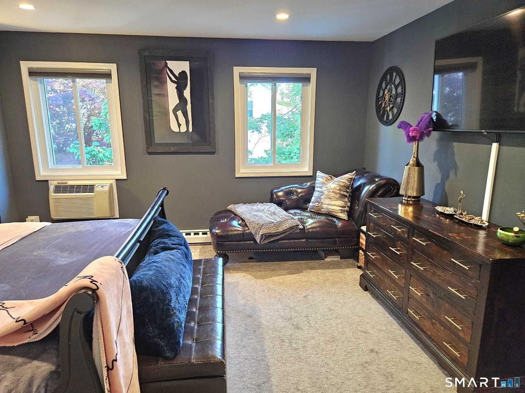 24 East Avenue - Photo 14