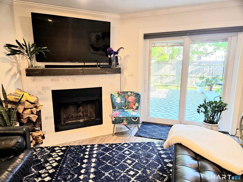24 East Avenue - Photo 9