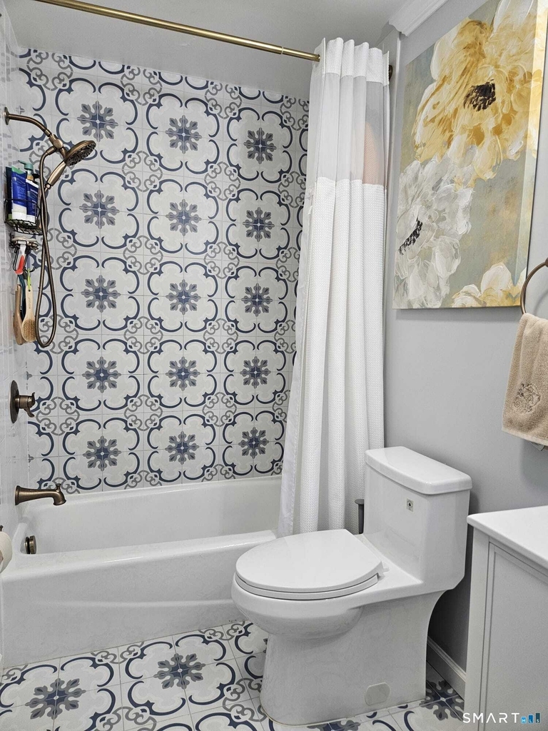 24 East Avenue - Photo 17