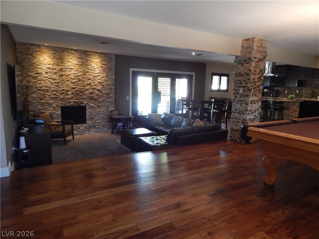 2712 W Oakey Boulevard - Photo 3