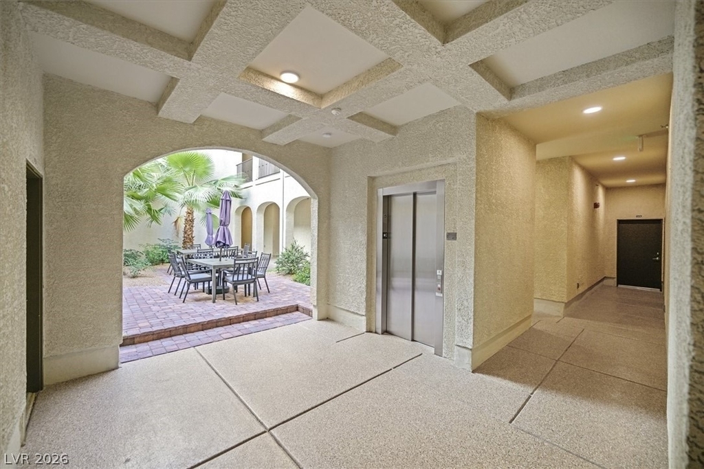 2555 Hampton Road - Photo 4