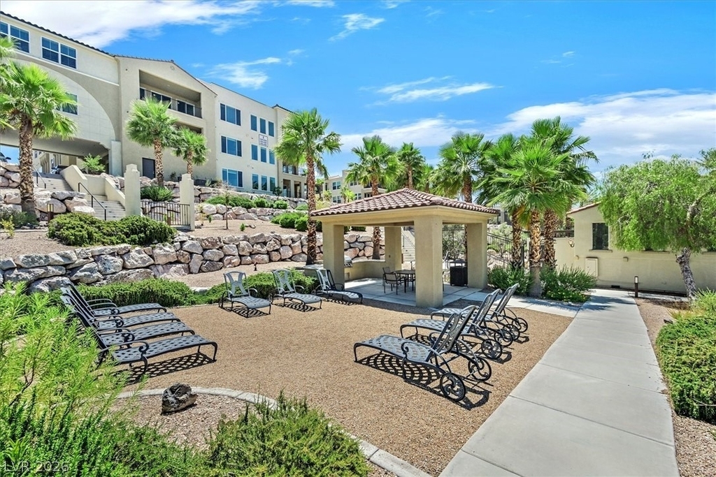2555 Hampton Road - Photo 36