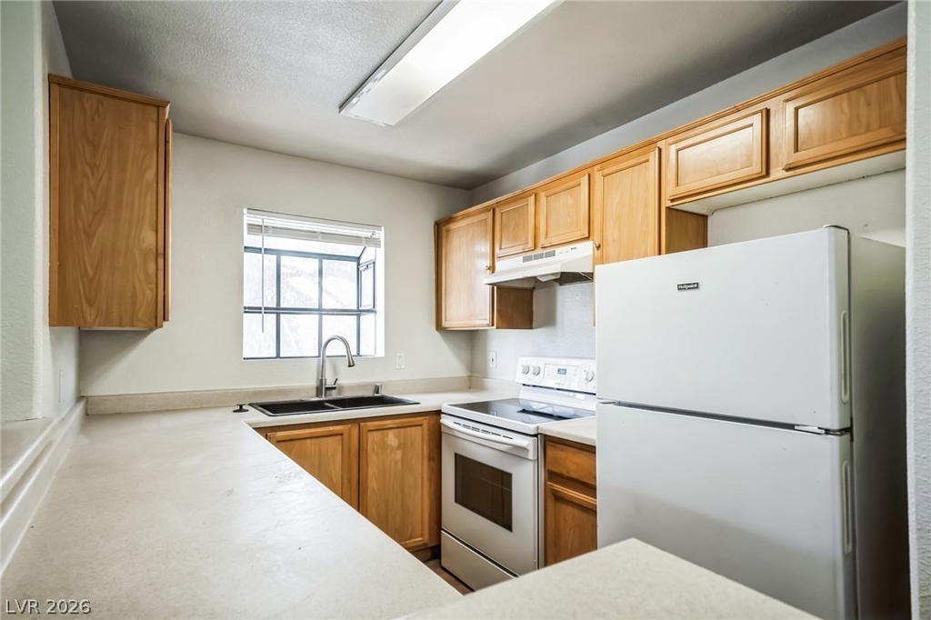 2978 Juniper Hills Boulevard - Photo 6
