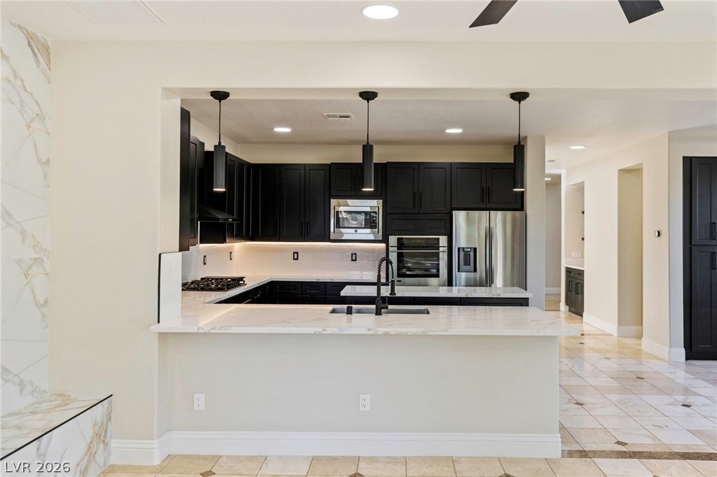 2462 Hollow Rock Court - Photo 22