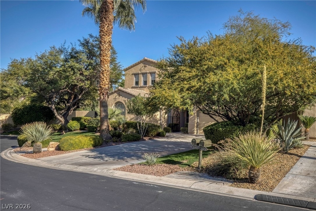 2462 Hollow Rock Court - Photo 2