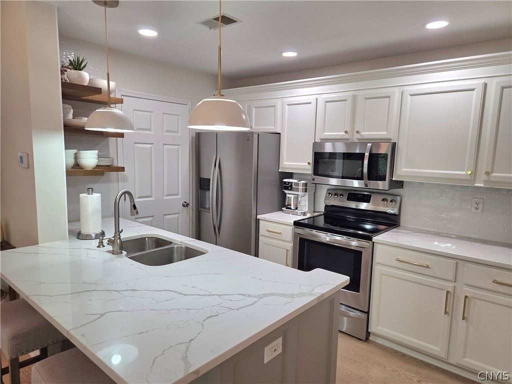 1105 Greymoor Way - Photo 8