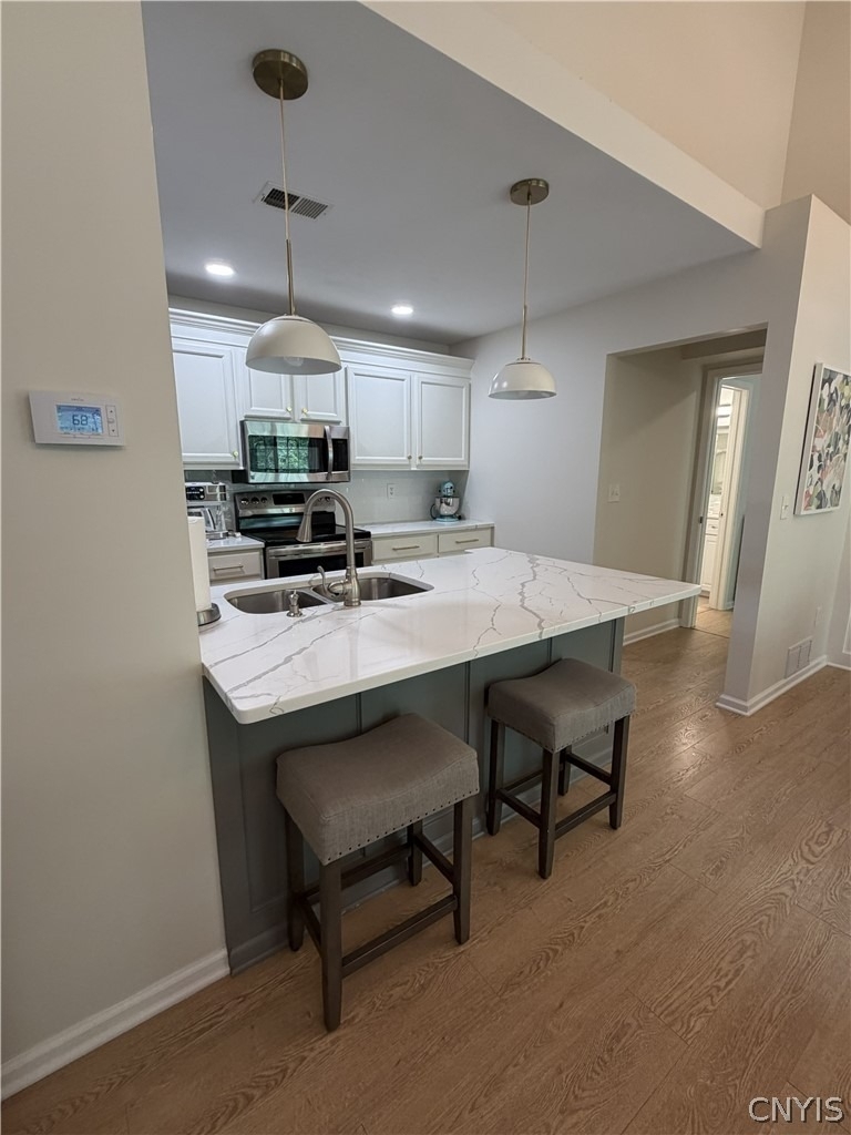 1105 Greymoor Way - Photo 4