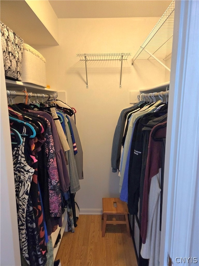 1105 Greymoor Way - Photo 18