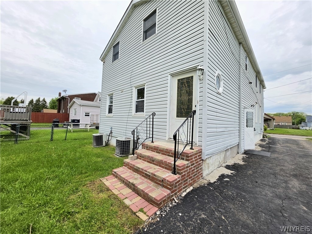 508 59th Street - Photo 1