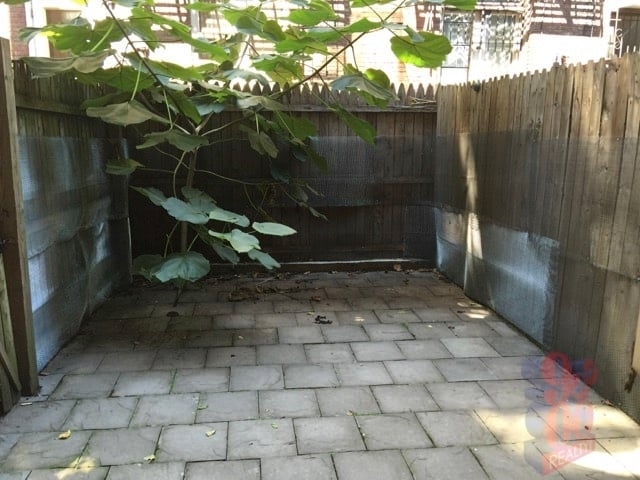 Leroy Street - Photo 2