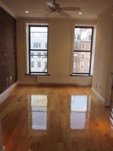 East 13th Street - Photo 3
