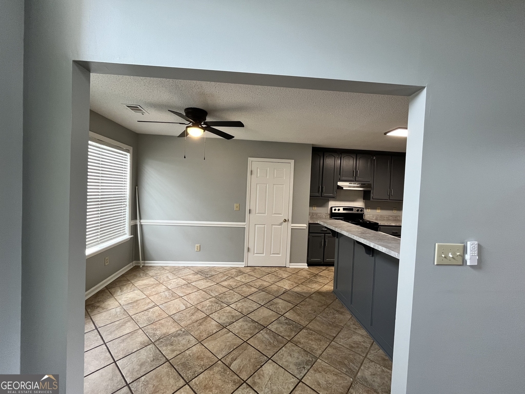 102 Myles Lane - Photo 10