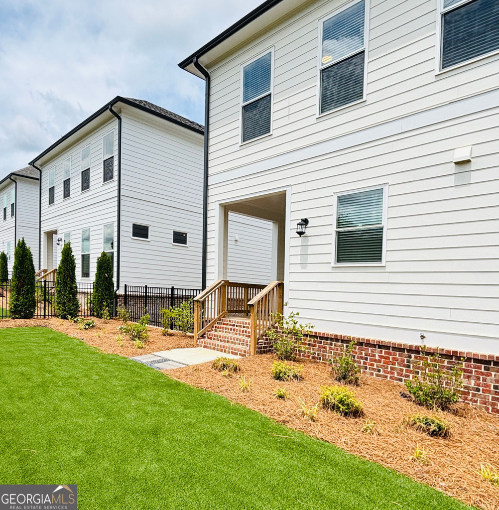 657 Summit Hill Way - Photo 53