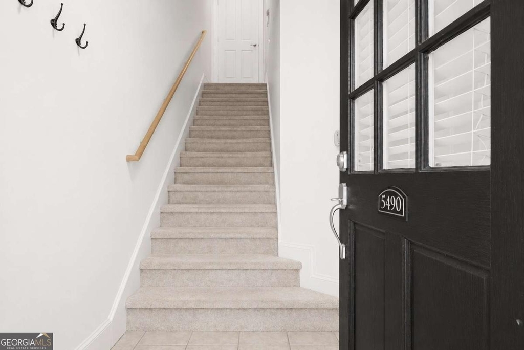 5490 Ne Glenridge Park - Photo 1