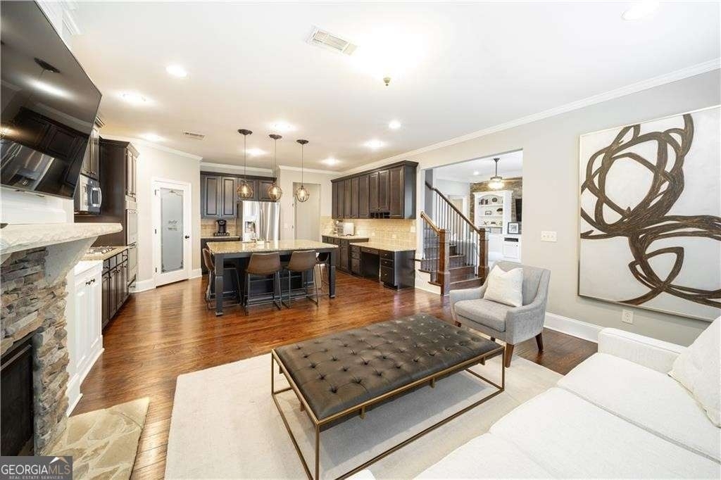 7740 Stratford Lane - Photo 7