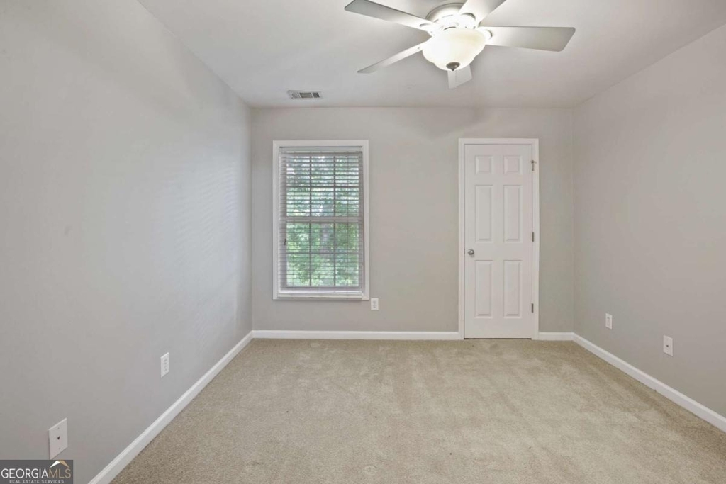720 Surrey Park Place Se - Photo 19