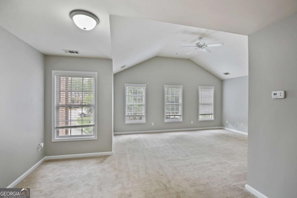 720 Surrey Park Place Se - Photo 12