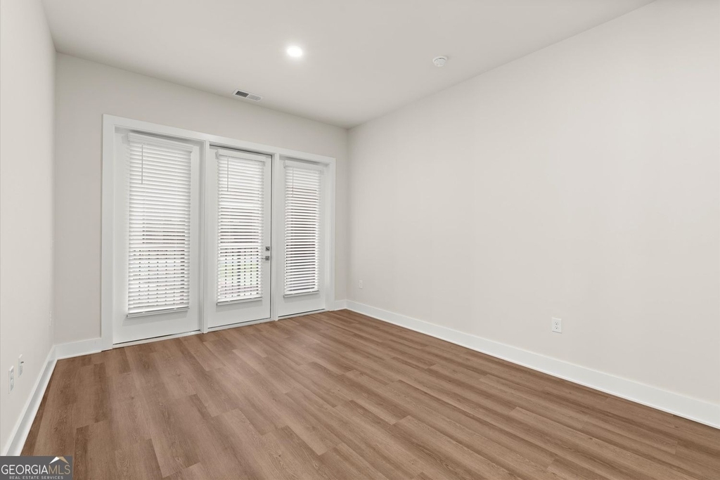 2648 Sandy Plains Road - Photo 10