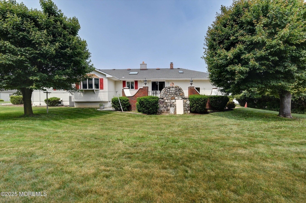 418 Atlantic Avenue - Photo 3