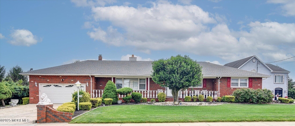 418 Atlantic Avenue - Photo 1