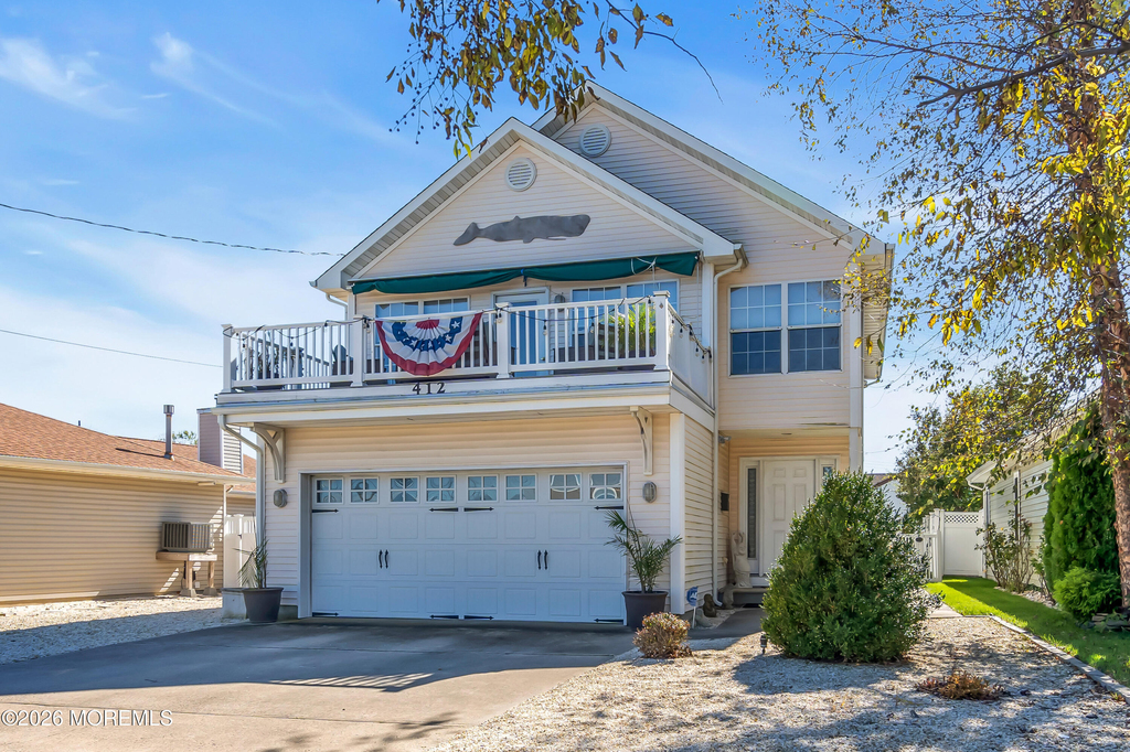 412 Broadway - Photo 1