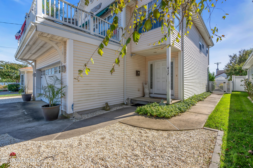 412 Broadway - Photo 4