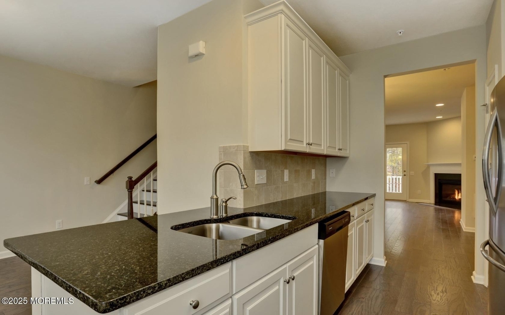 146 Waypoint Drive - Photo 11