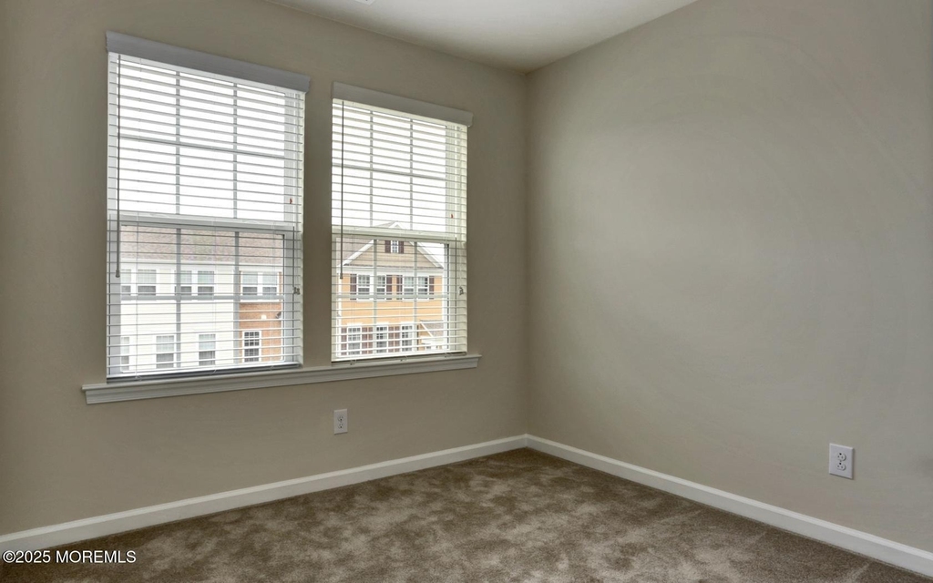 146 Waypoint Drive - Photo 17