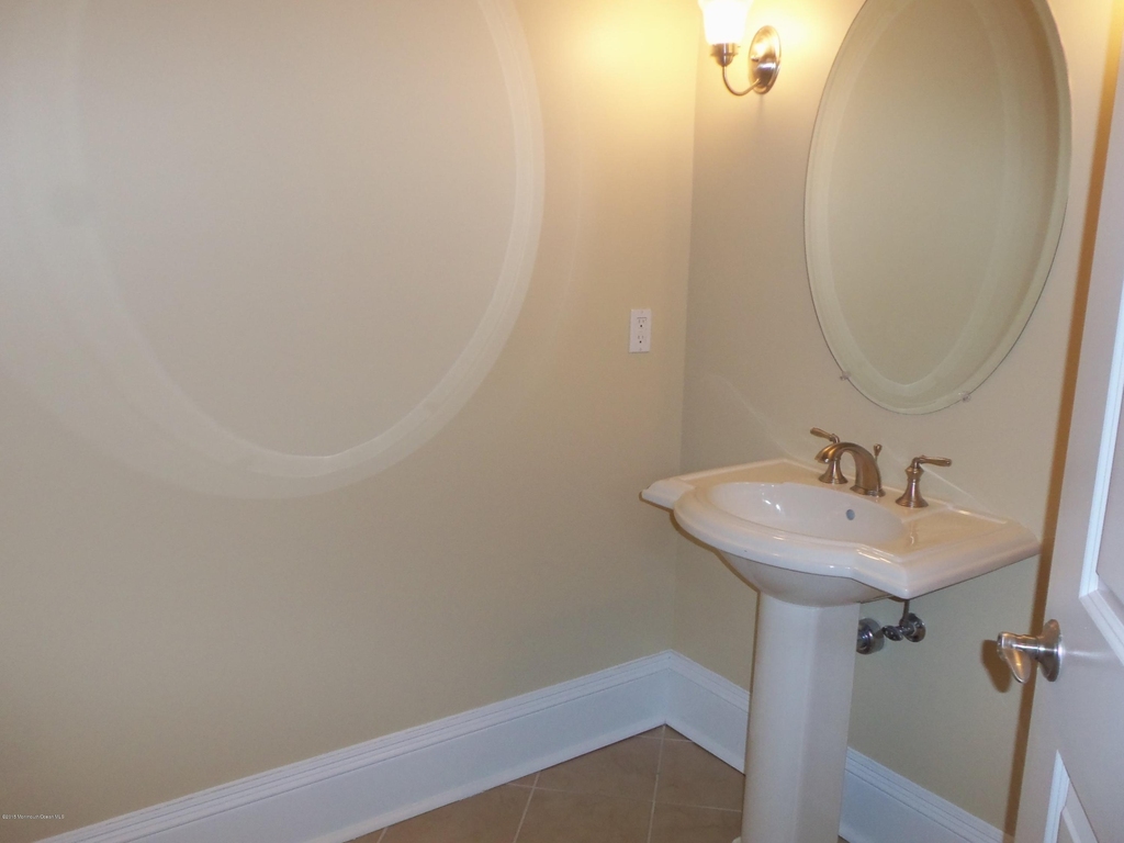 1021 Oval Road - Photo 15