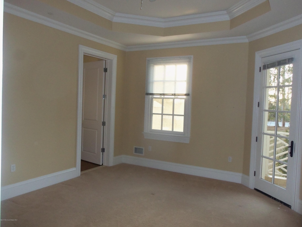 1021 Oval Road - Photo 14