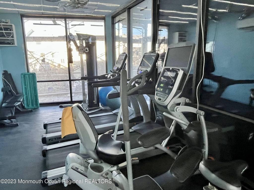 525 Ocean Boulevard - Photo 15